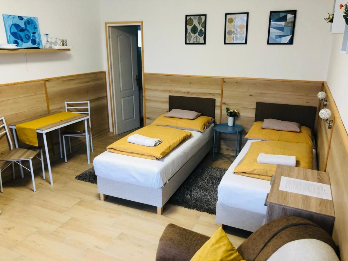 Melania Vendeghaz Otel Balatonfőkajár Dış mekan fotoğraf