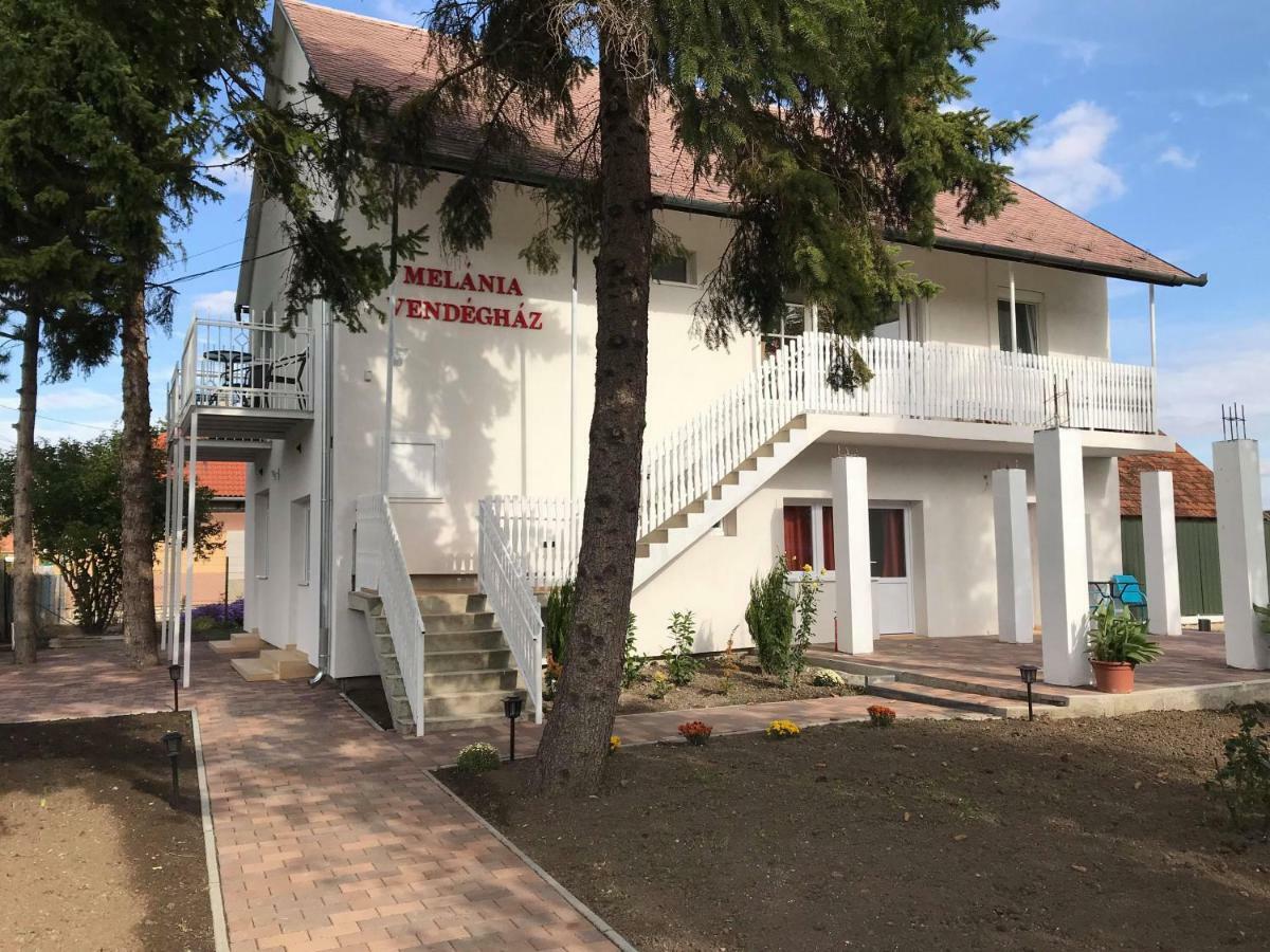 Melania Vendeghaz Otel Balatonfőkajár Dış mekan fotoğraf